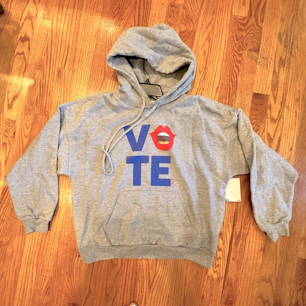 Levi’s X vote sweatshirt hoodie NWT XS